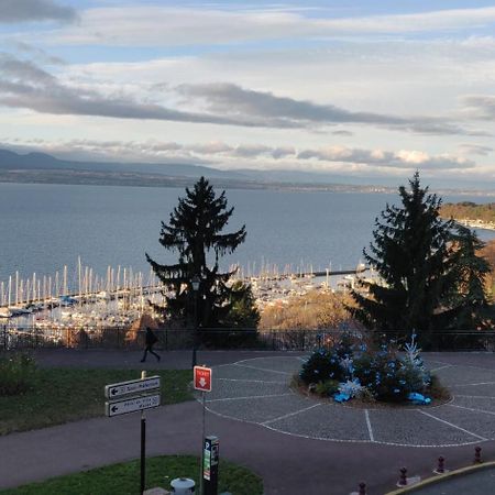 Petit Studio Hyper Centre Vue Lac Thonon-O-Phil-De-L-Eau Exterior photo